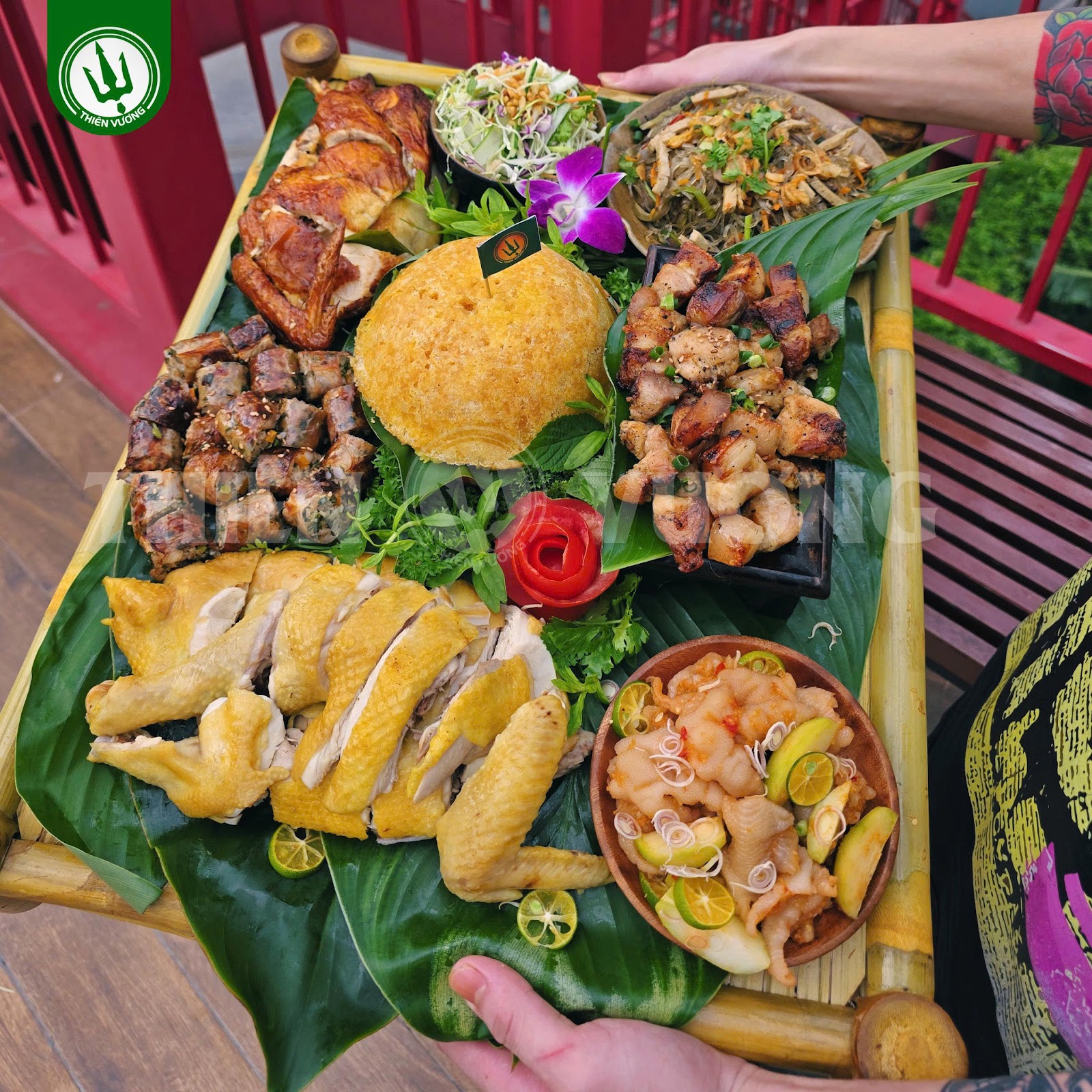 Nhà Hàng Thiên Vương - Gà Mẹt , Lợn Bản, Lẩu Riêu Cua Bắc Ninh