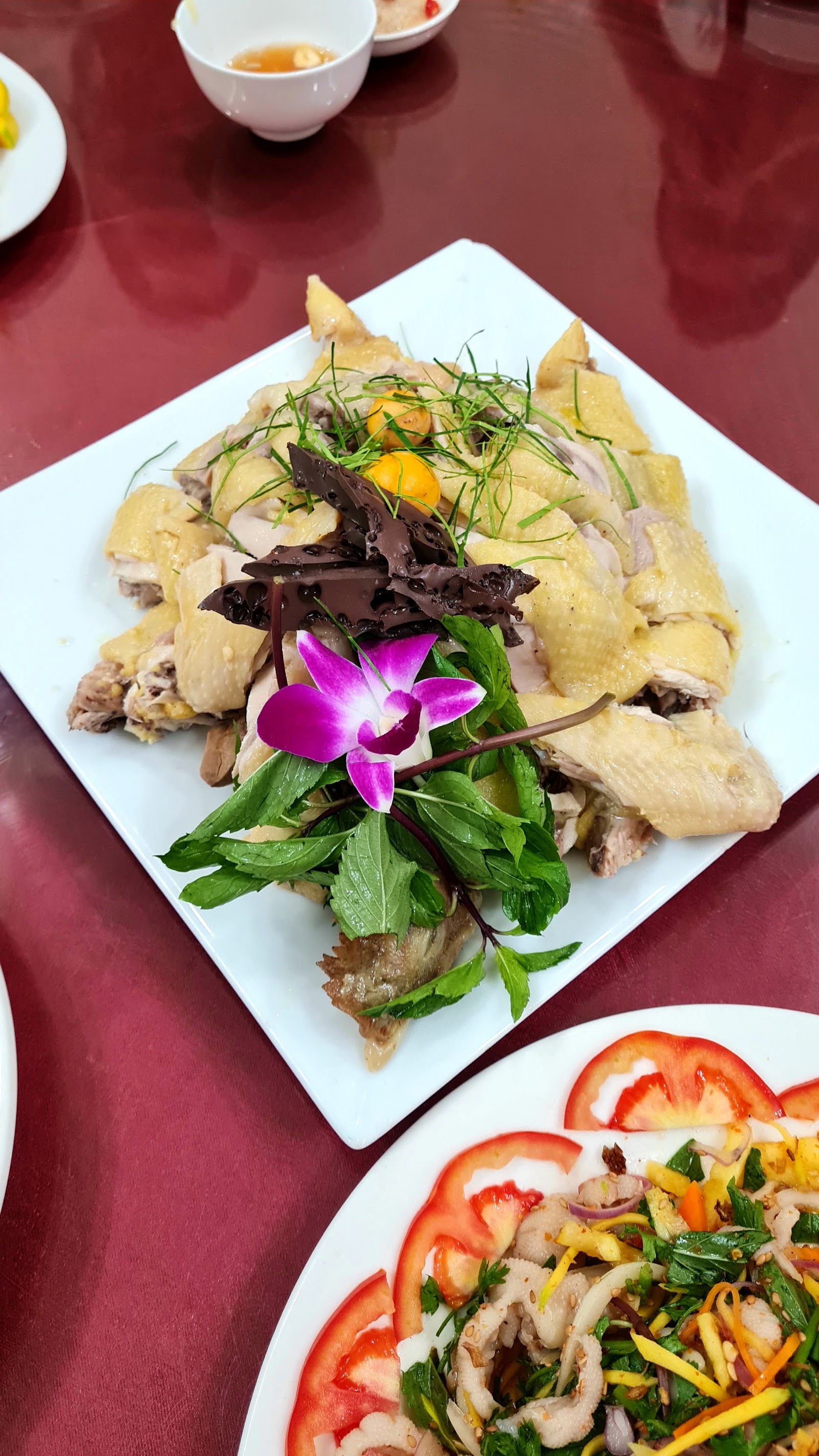 Nhà Hàng Tre Việt