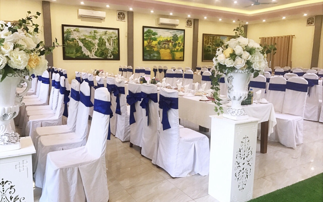 Nhà Hàng Trọng Khách – Không gian quán