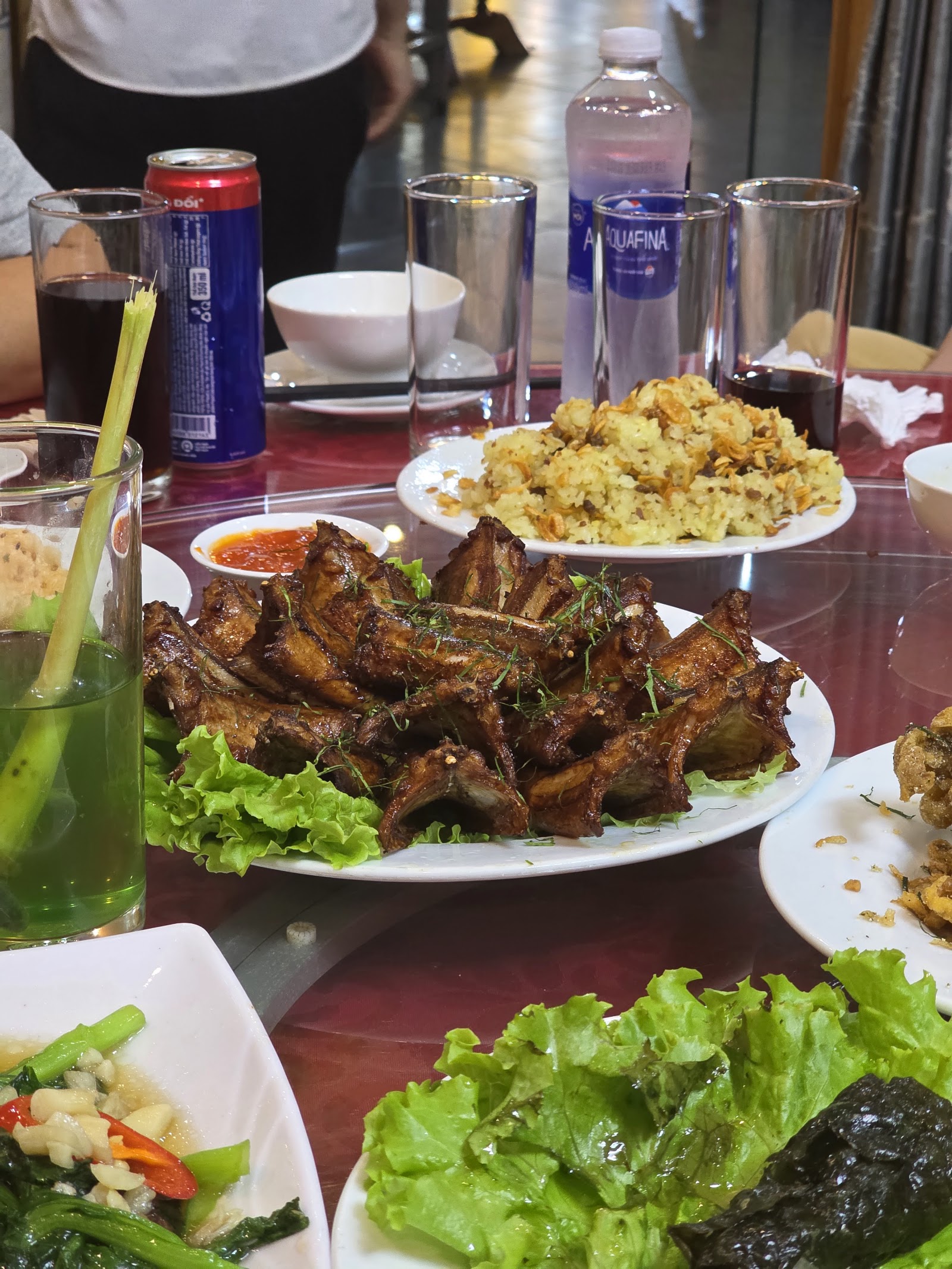 Nhà Hàng Trọng Khách