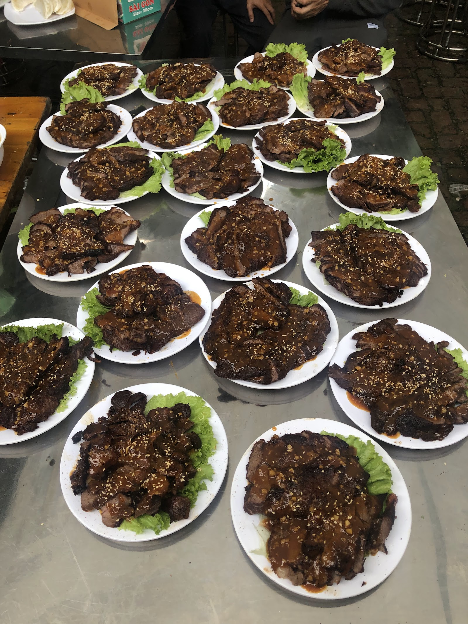 Nhà Hàng Việt Trung (Long Hằng)