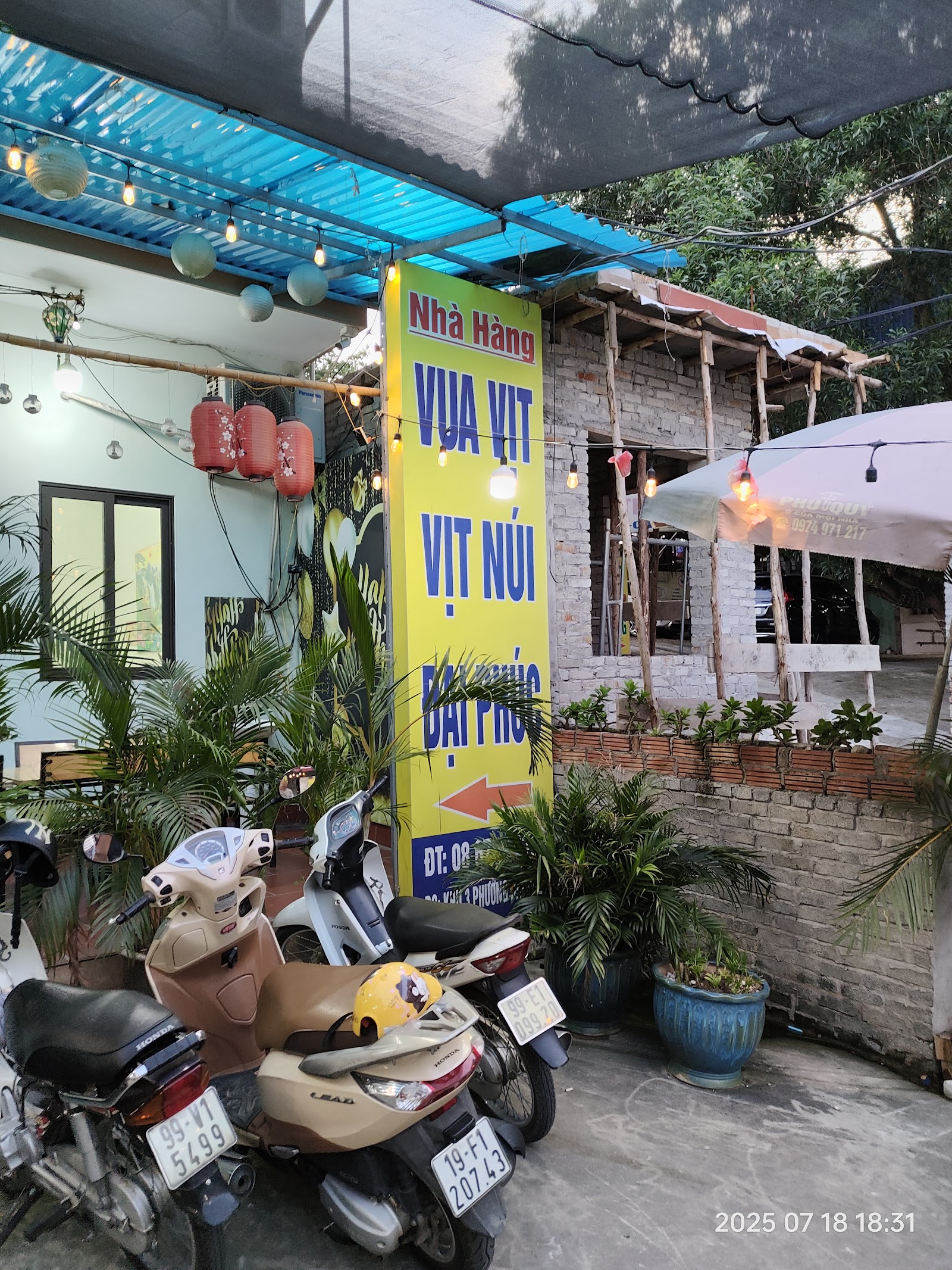 Nhà hàng vịt núi đại phúc – Không gian quán