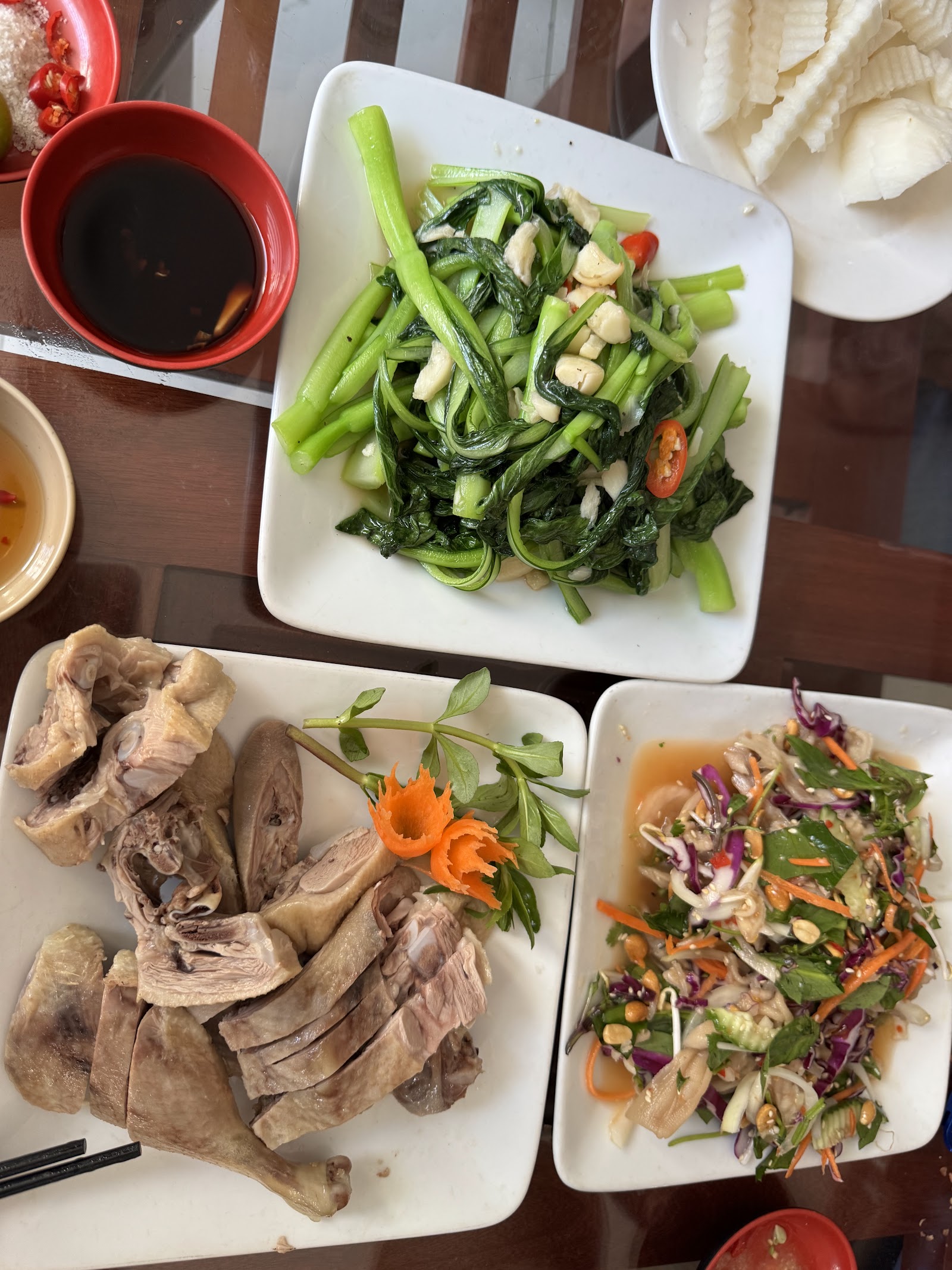 Nhà hàng vịt núi Trung Chính