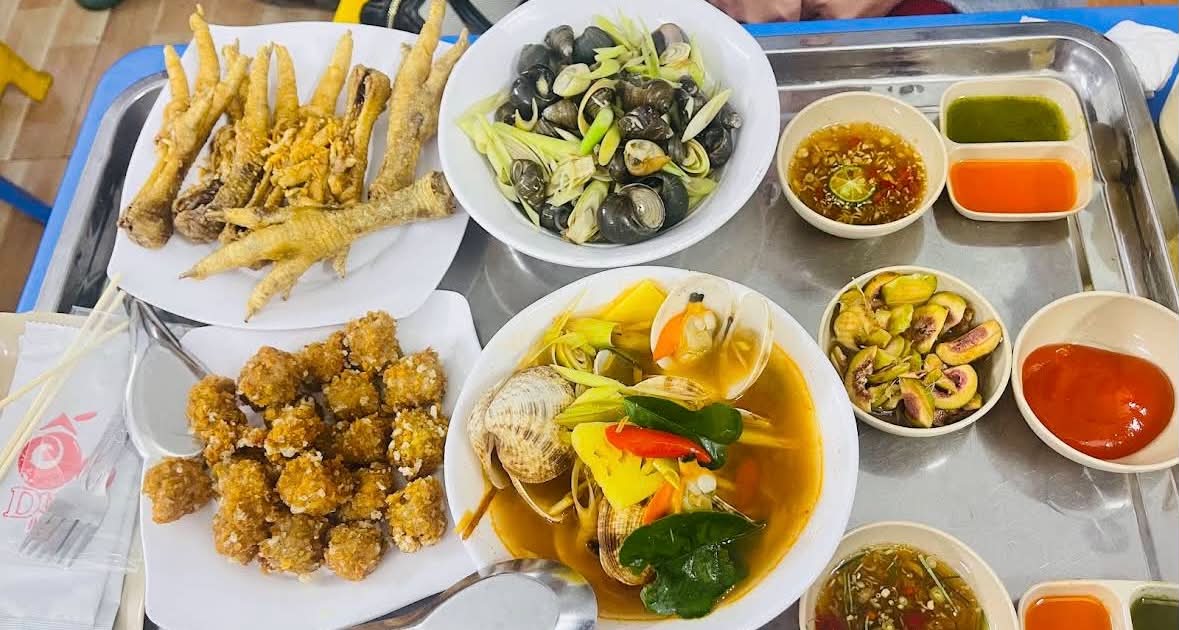 Ốc Dung Mama Hàm Nghi