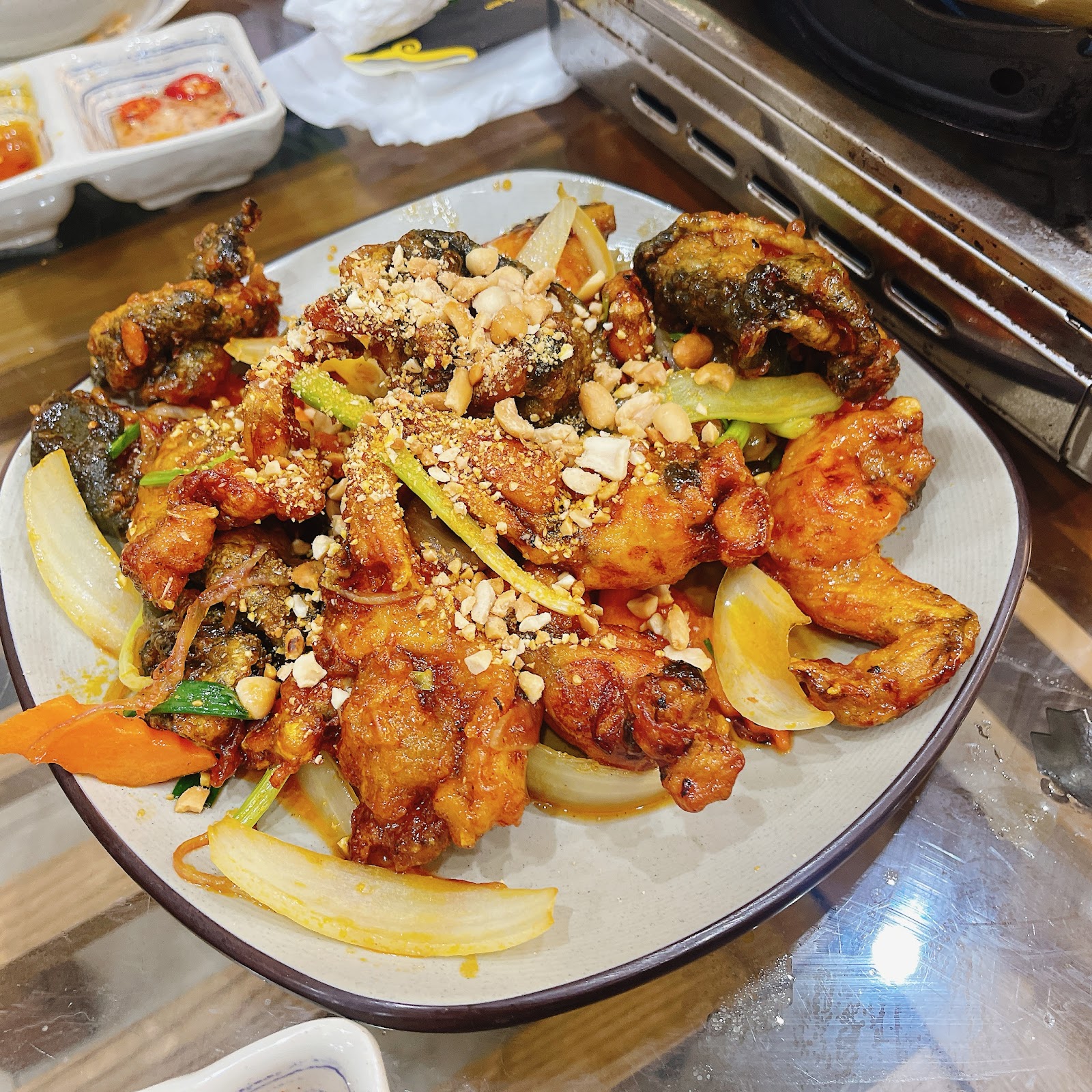Ốc Nhà Miu 2 Lẩu Sườn Bò Kim Chi