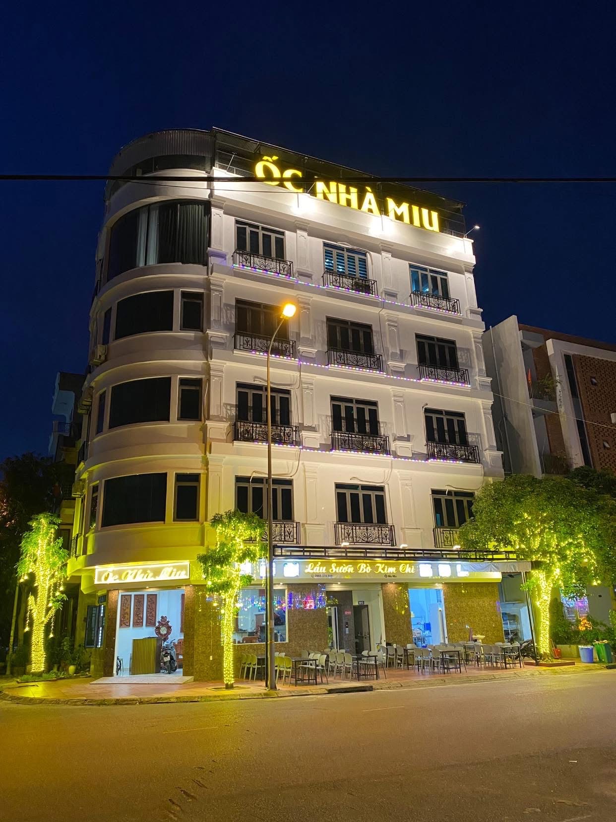 Ốc Nhà Miu 2 Lẩu Sườn Bò Kim Chi