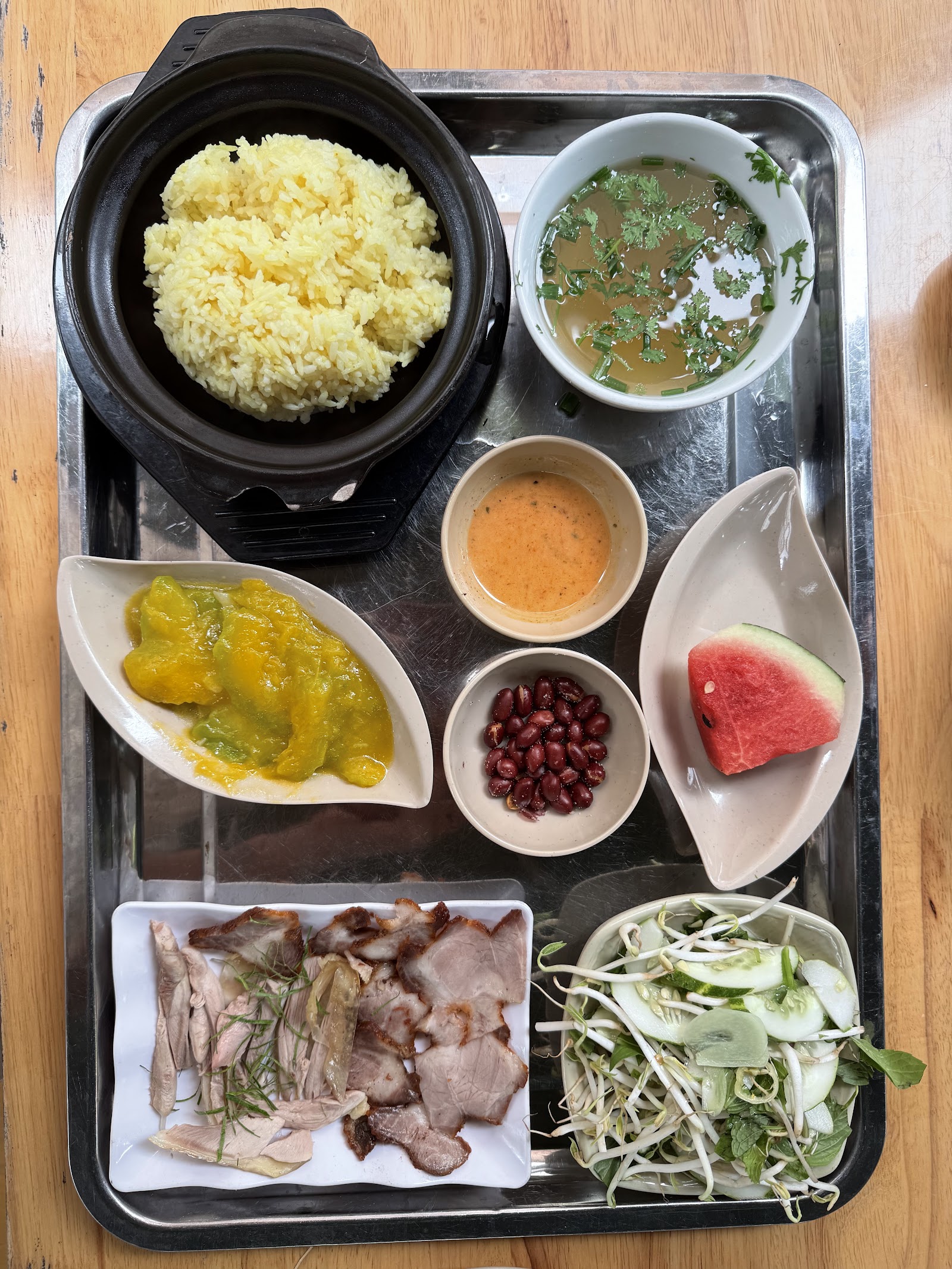 PHỞ GÀ- BÚN THANG PHÚC HƯƠNG CHỢ SUỐI HOA