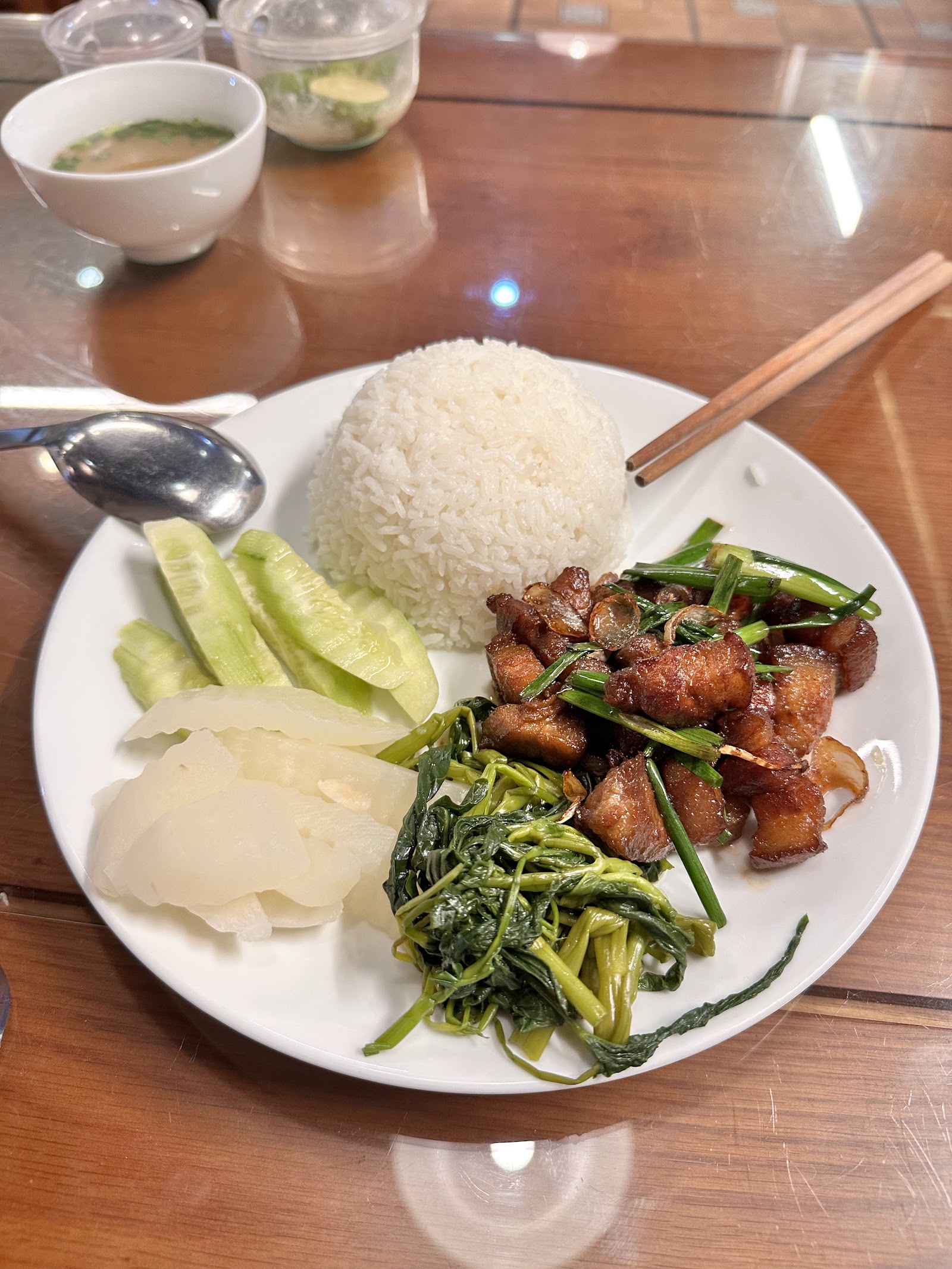 Phở Lý Quốc Sư Cát Linh