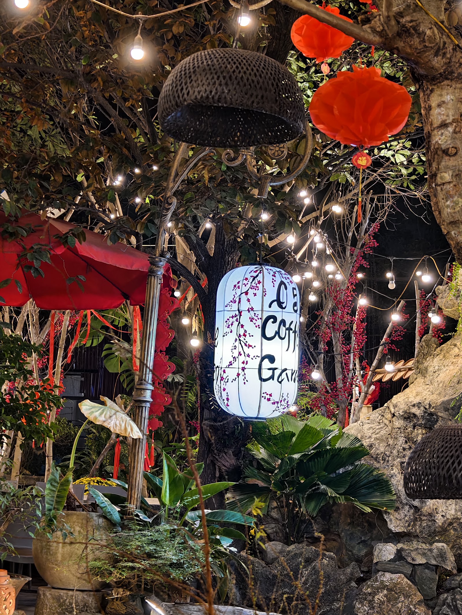 Q5 Coffee Garden – Không gian quán