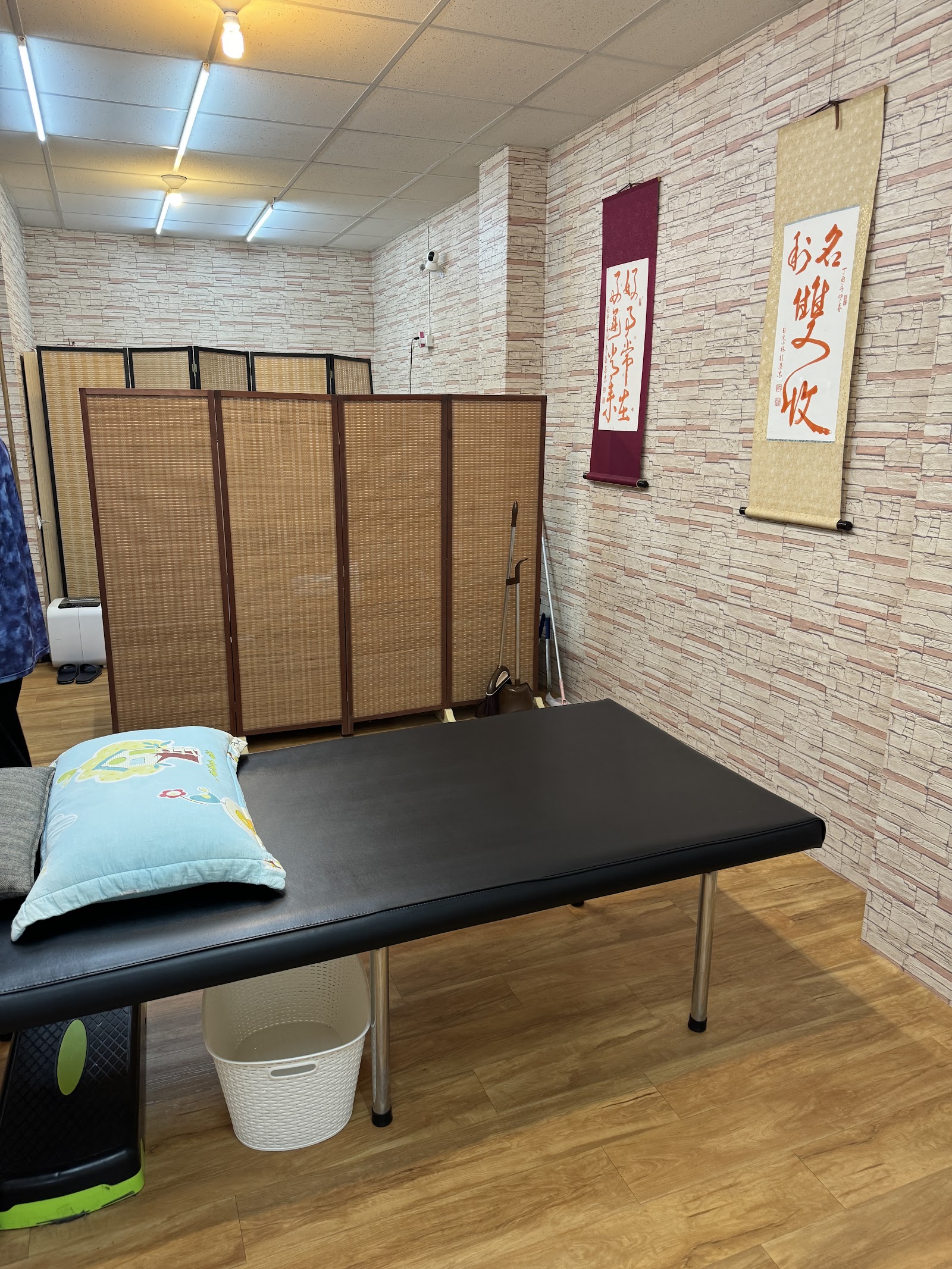 巧玲深層撥筋推拿個人工作室-預約制(巧玲是我女兒3歲)(傳統整復推拿/深層經絡按摩)環境照