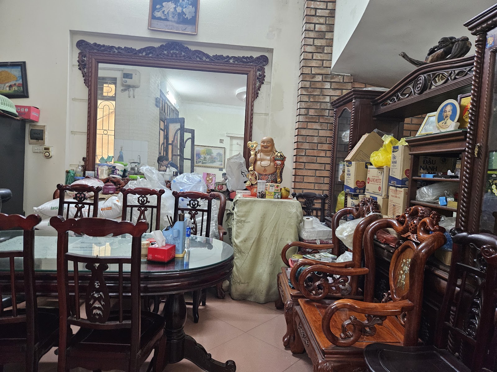 Quán ăn gia đinh Bún Chả Ba Cô Tiên