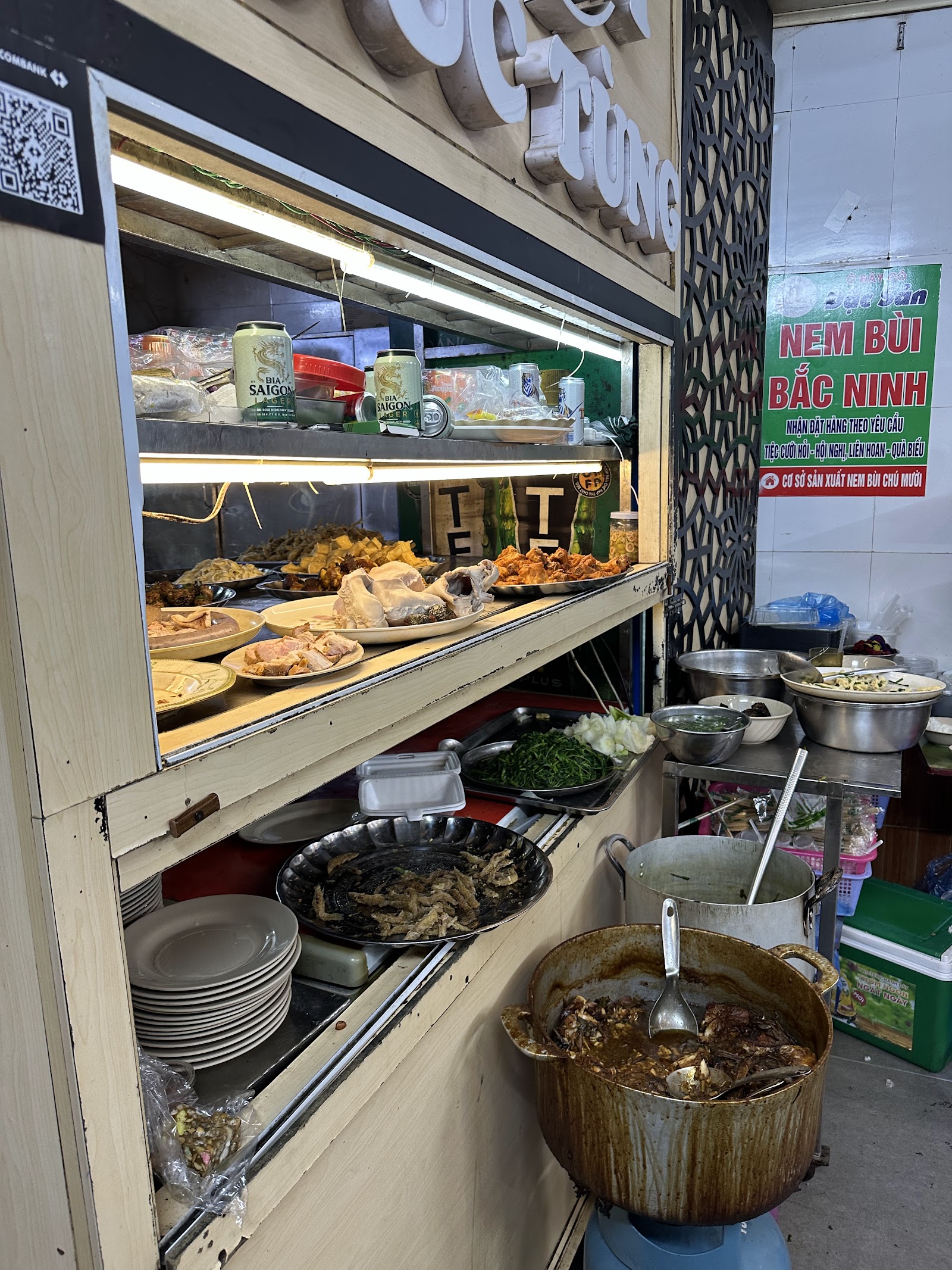 Quán Cơm Đức Tùng