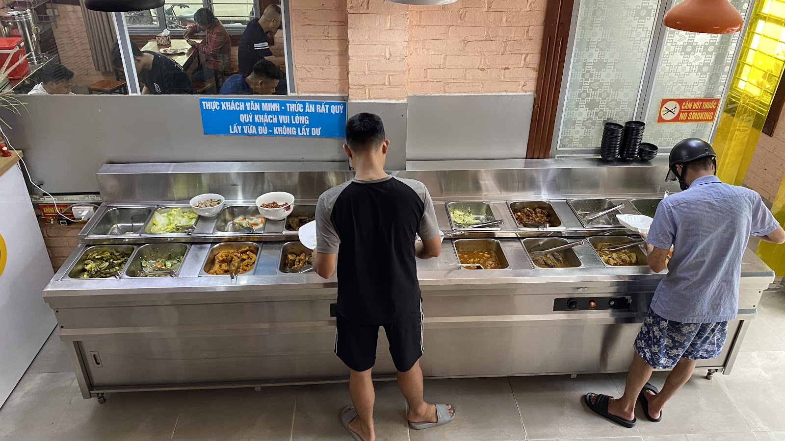 Quán Cơm Nương – Không gian quán