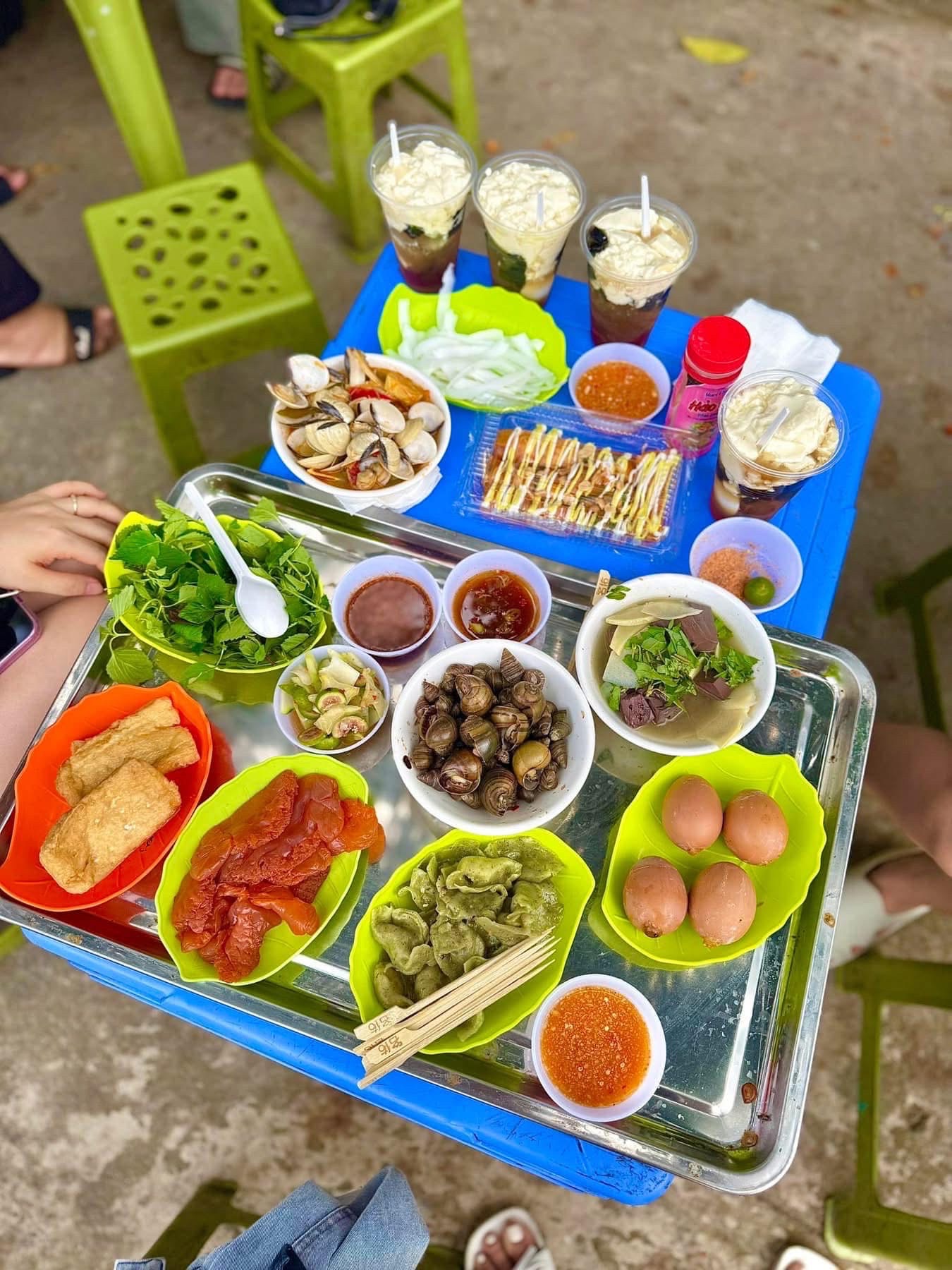 Quán Ốc Hiển Sự