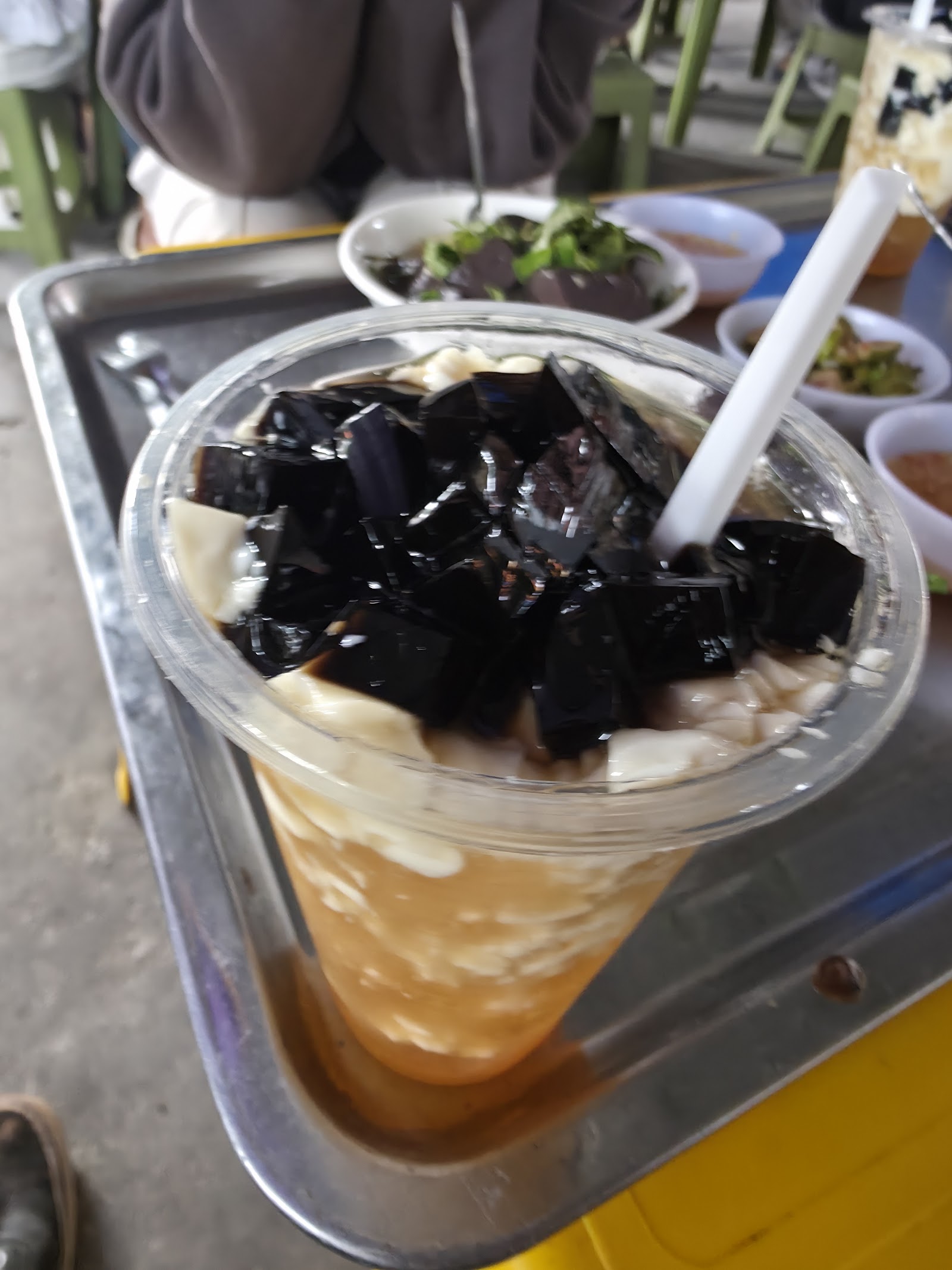 Quán Ốc Hiển Sự