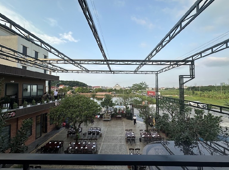 Quang Dũng Restaurant