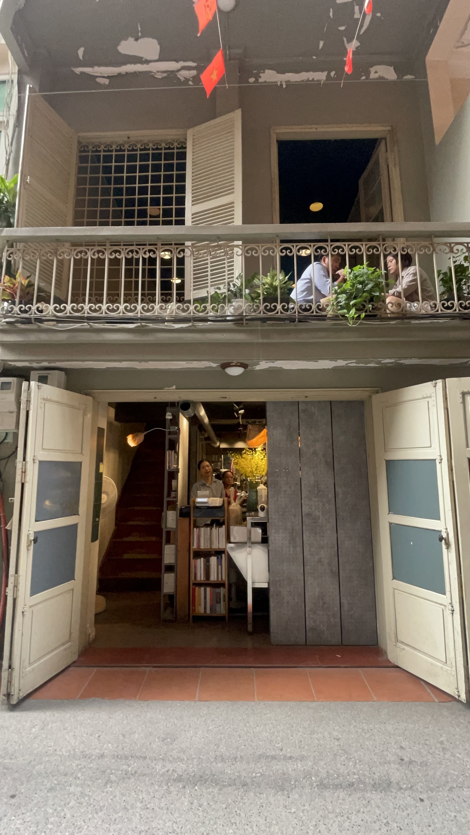 RENG RENG CAFÉ – Không gian quán