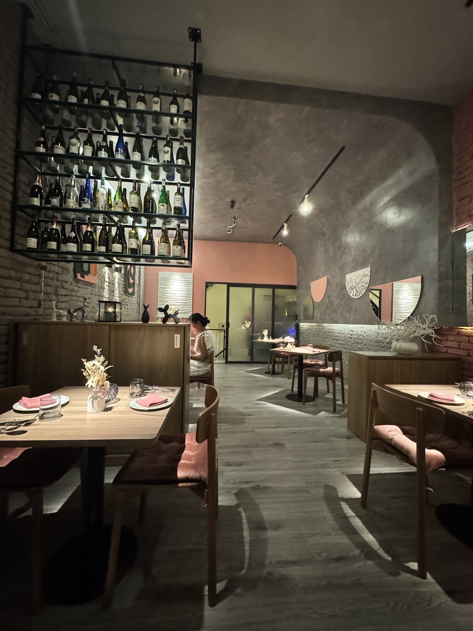 RUN=FUN The Eating Room – Không gian quán