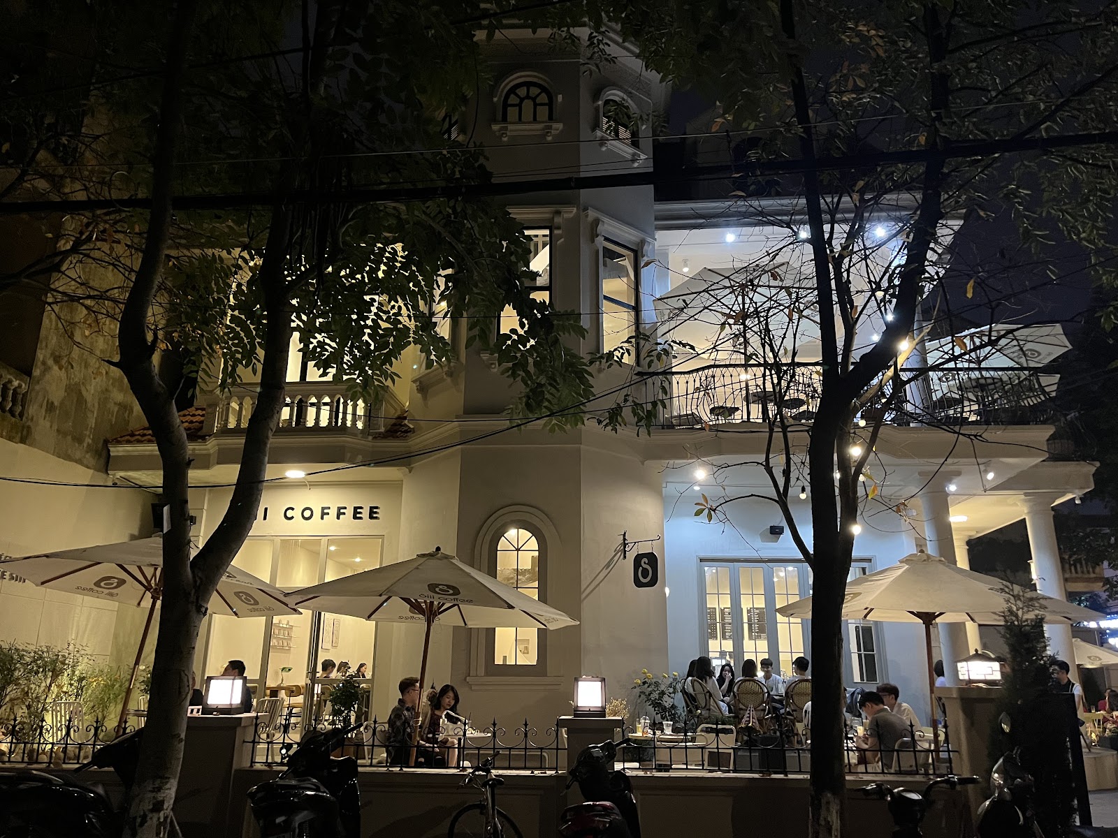SIII COFFEE - Nguyễn Bỉnh Quân