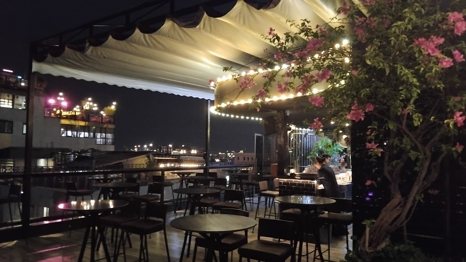 Solasta Restaurant & Bar
