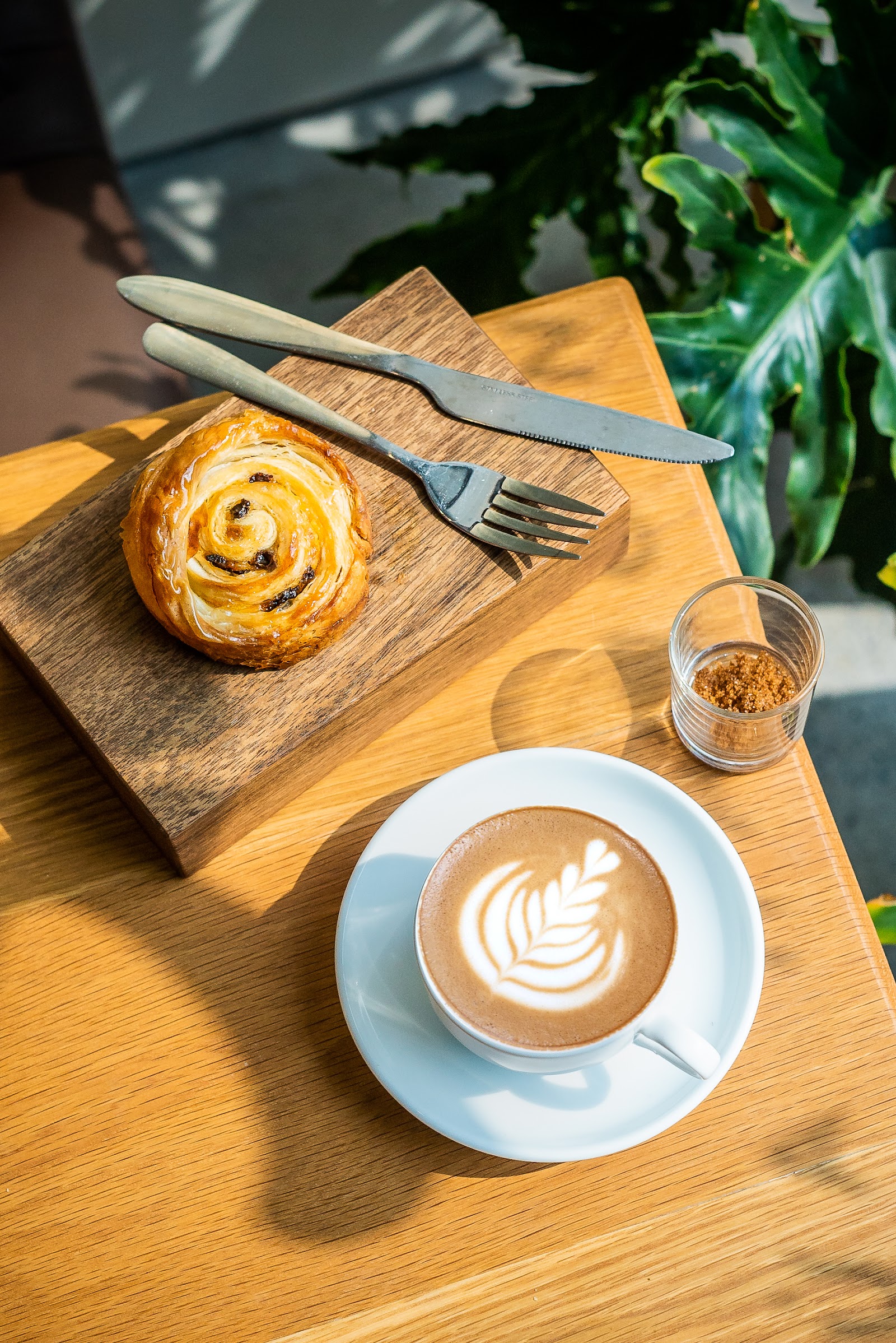 Sóng Sánh Café & Roastery