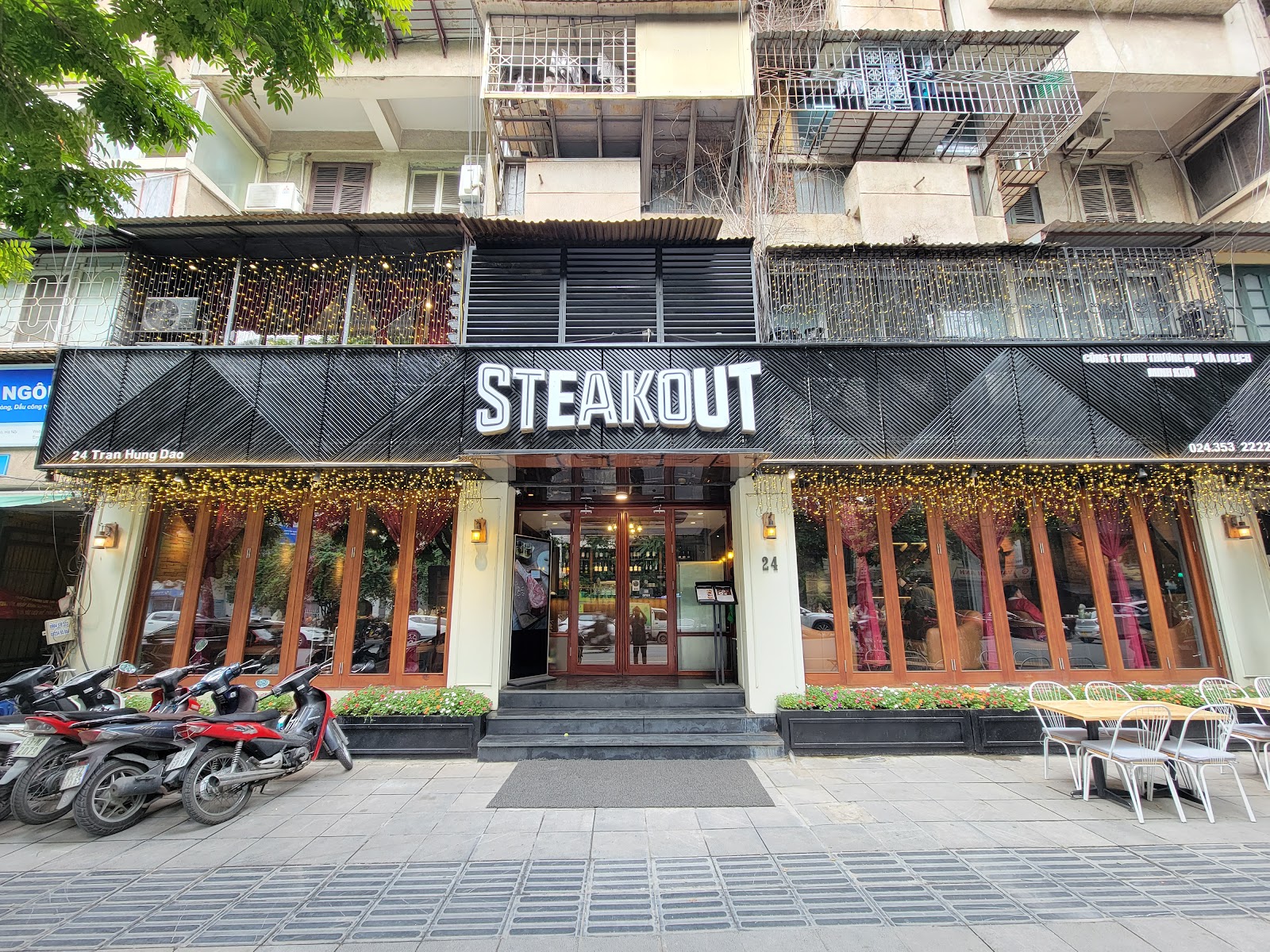 Steakout – Không gian quán