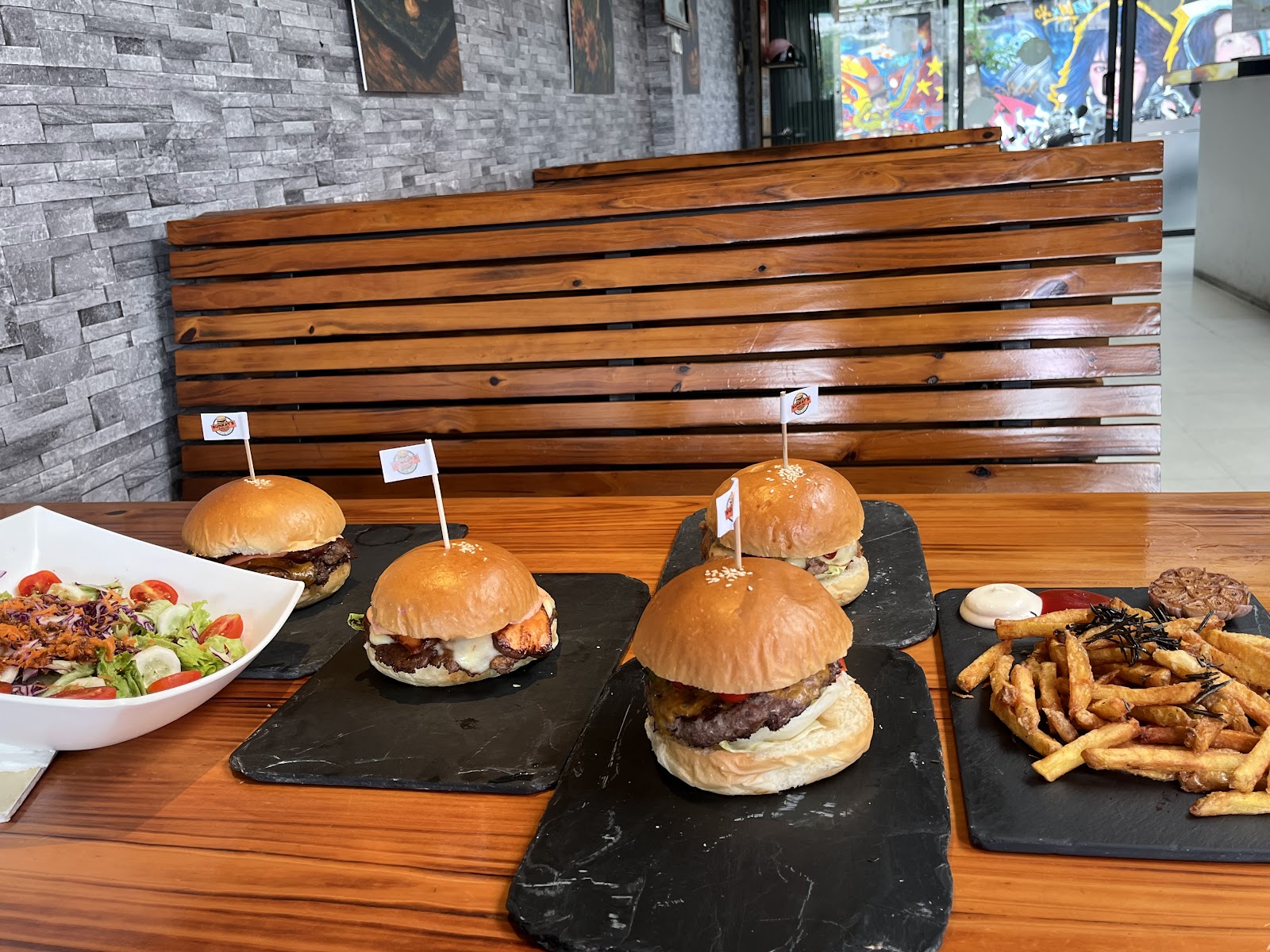 SunKat's Burgers
