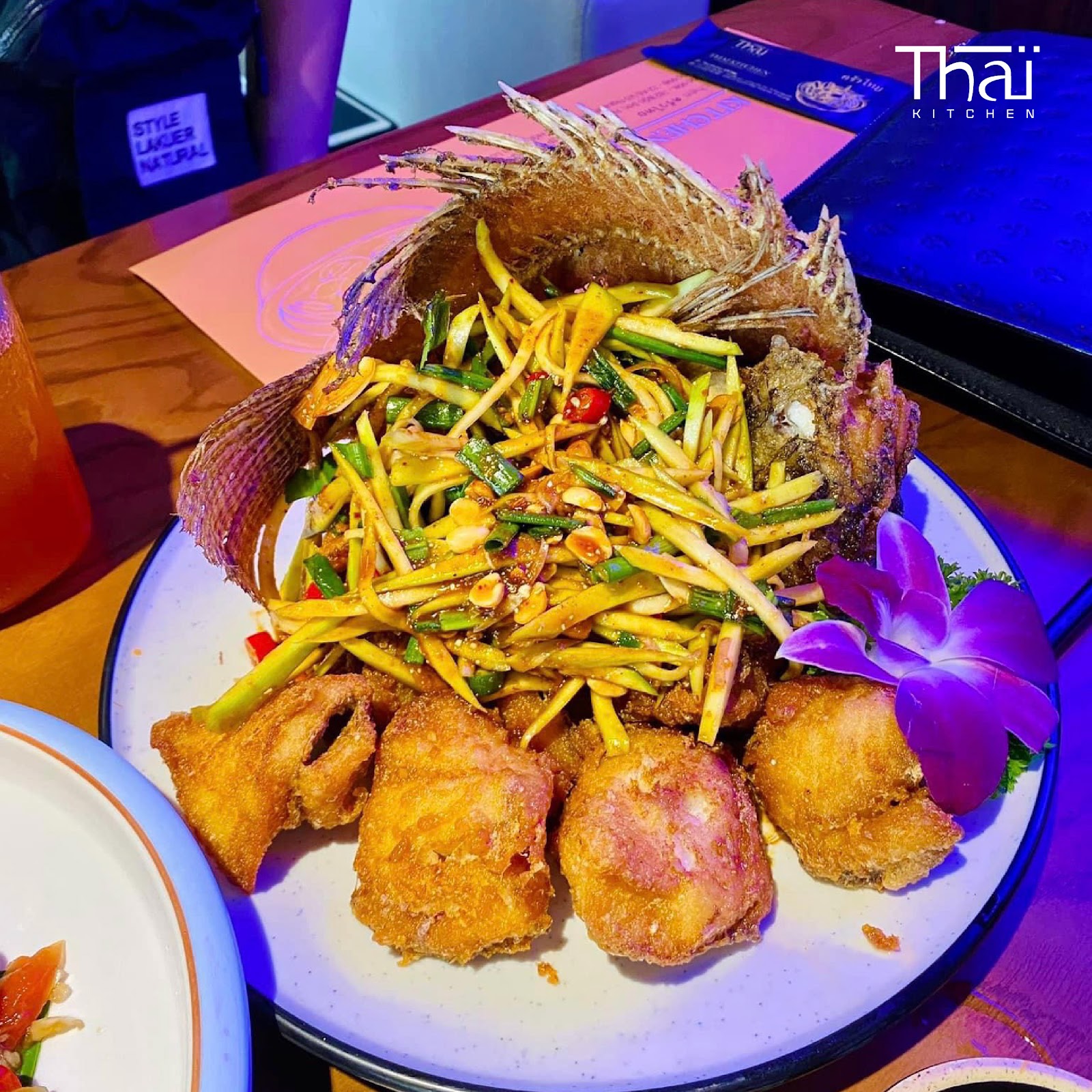 Thai Kitchen ครัวไทย