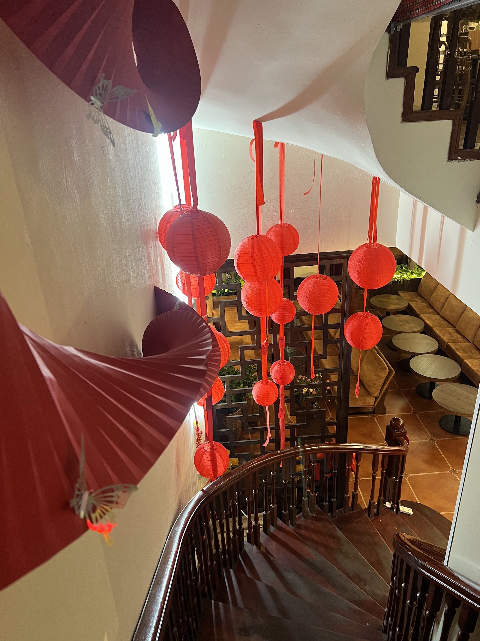 The Coffee Links – 50 Vũ Phạm Hàm – Không gian quán