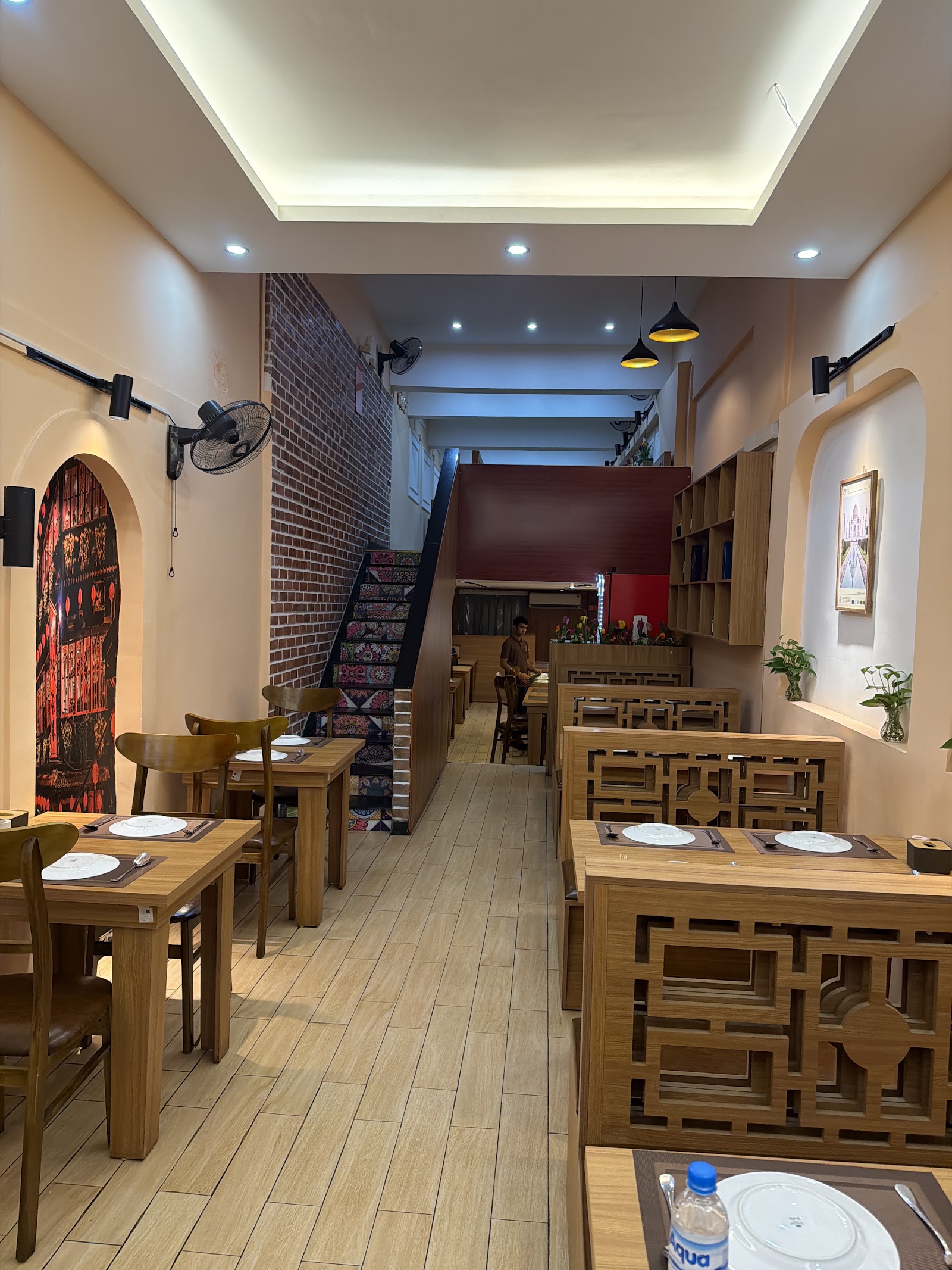 The Indian Kitchen - Restaurant & Bar Hanoi – Không gian quán