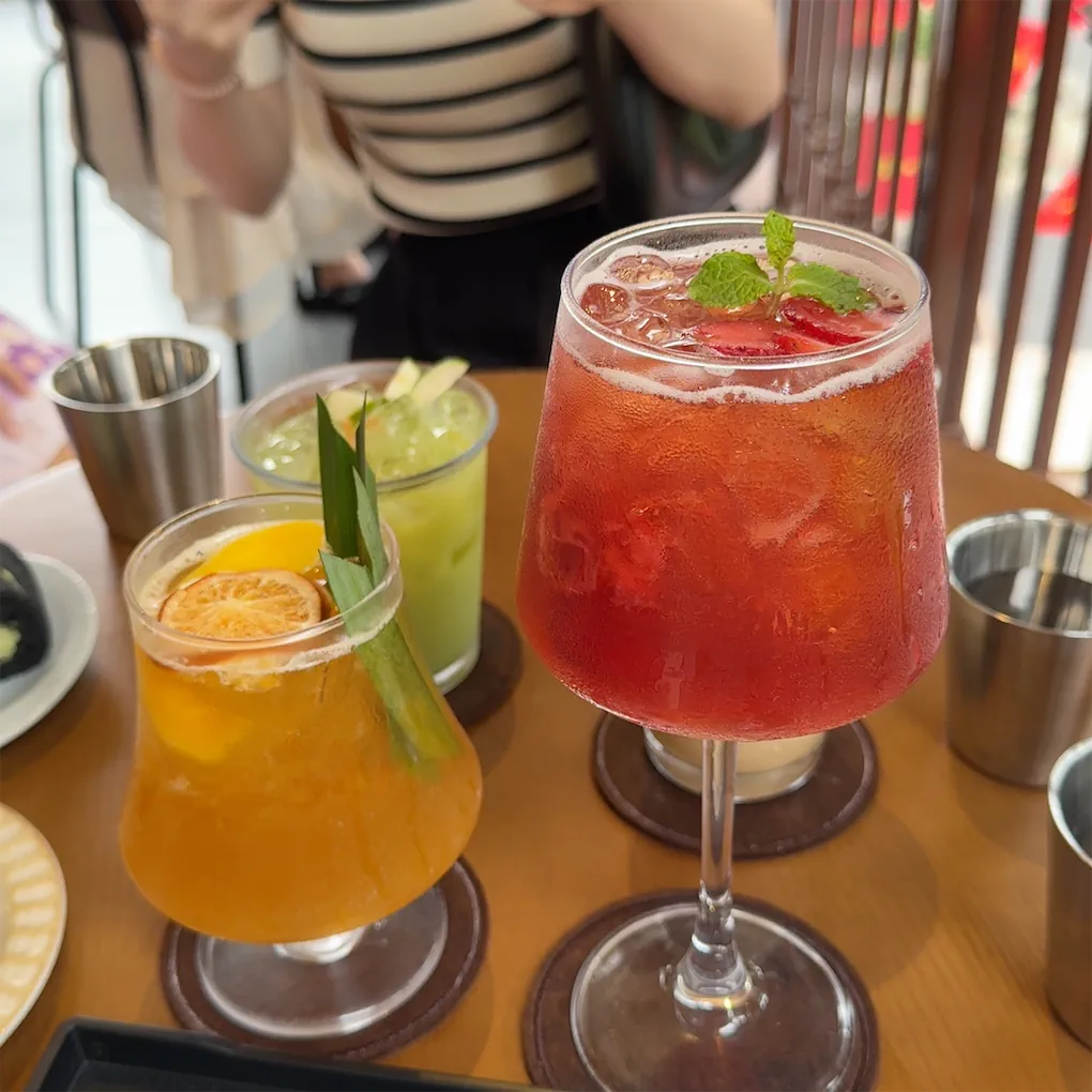 Three Beans - Tea & Coffee