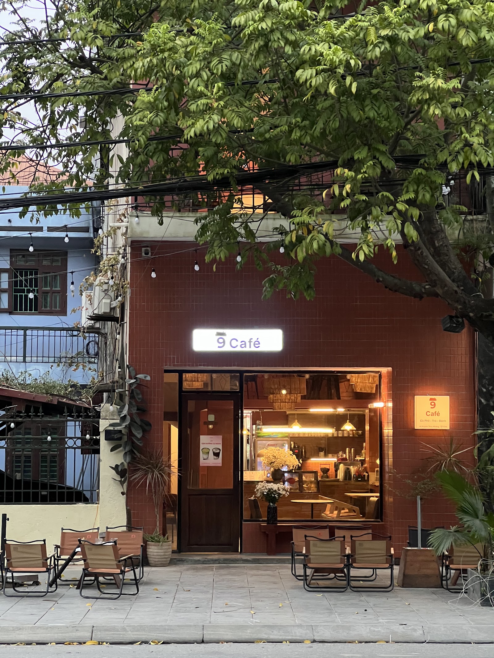 Tiệm Cà Phê Số 9
