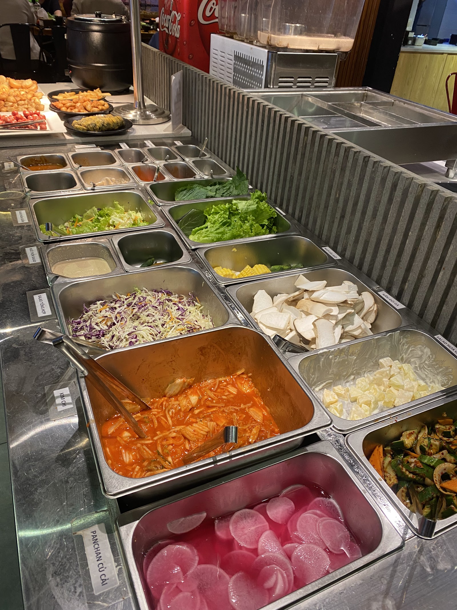 Nhà hàng Trư Bát Giới - Thịt Nướng Than Hoa - Lẩu Thái Tomyum. – Không gian quán