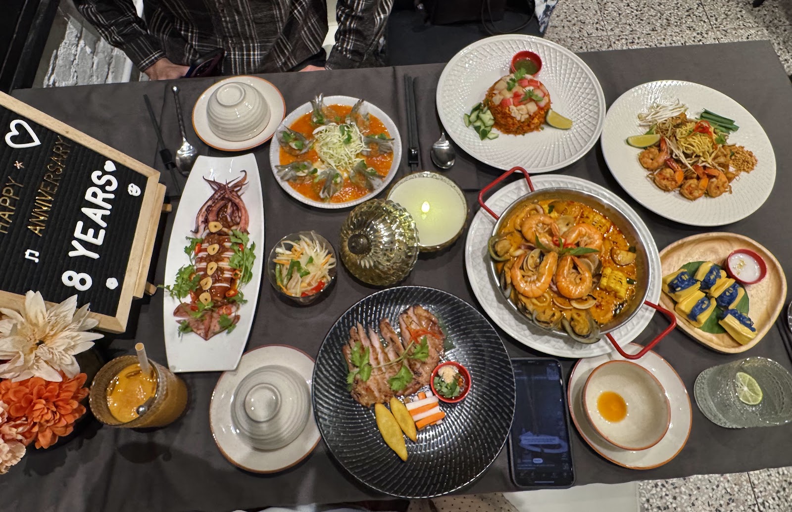 TukTuk Thai Bistro - Triệu Việt Vương