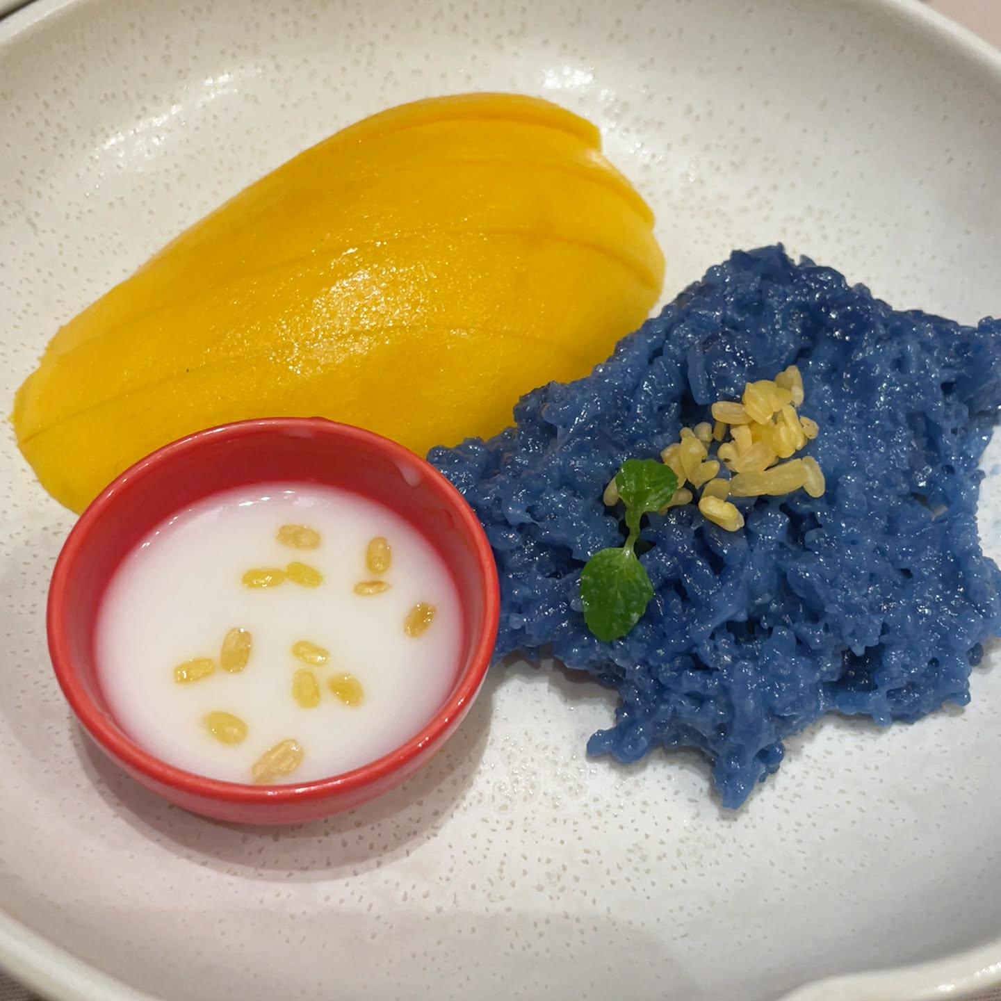 TukTuk Thai Bistro - Triệu Việt Vương