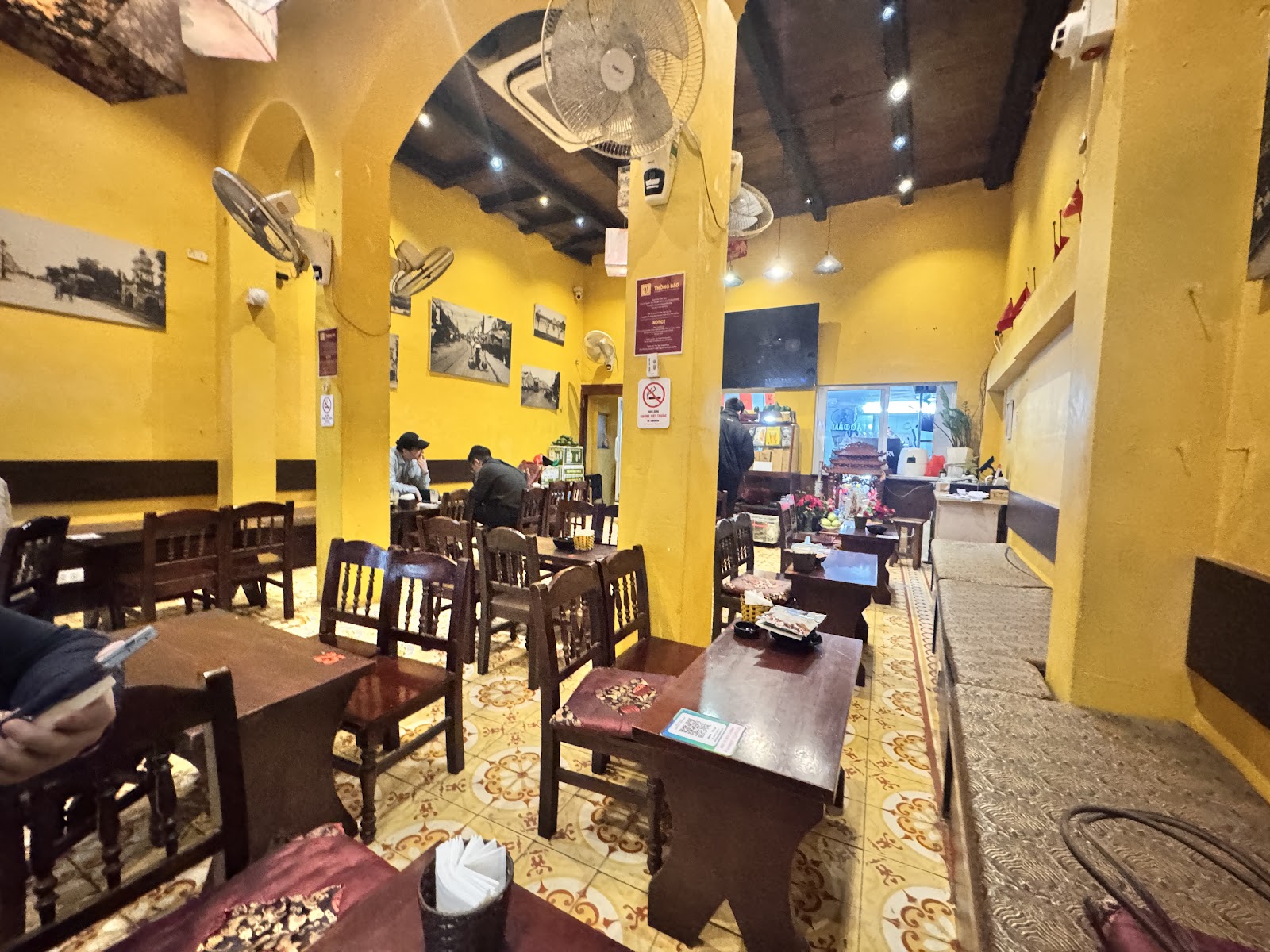 Vi Anh Coffee – Không gian quán