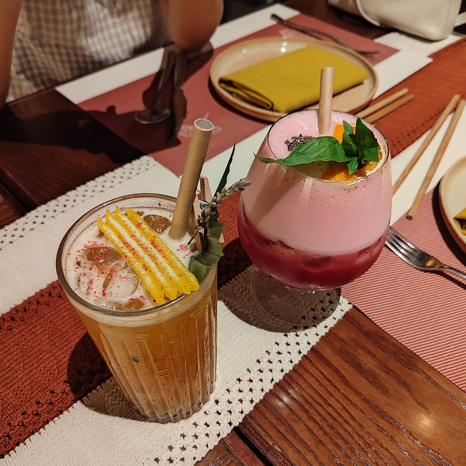 Vị Hà Nội Restaurant & Cafe