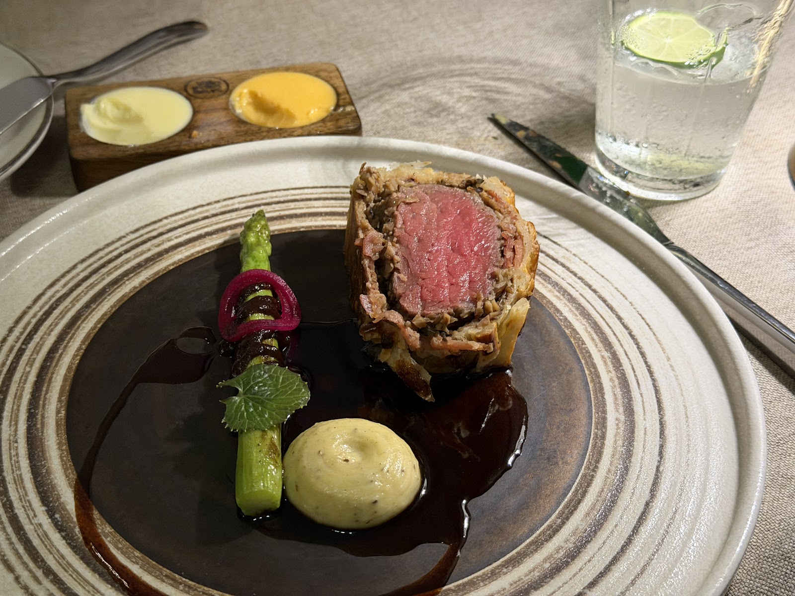 Villa Des Fleurs - Authentic French Fine Dining
