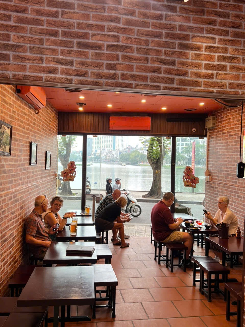 Woodfire BBQ & Craft Beer