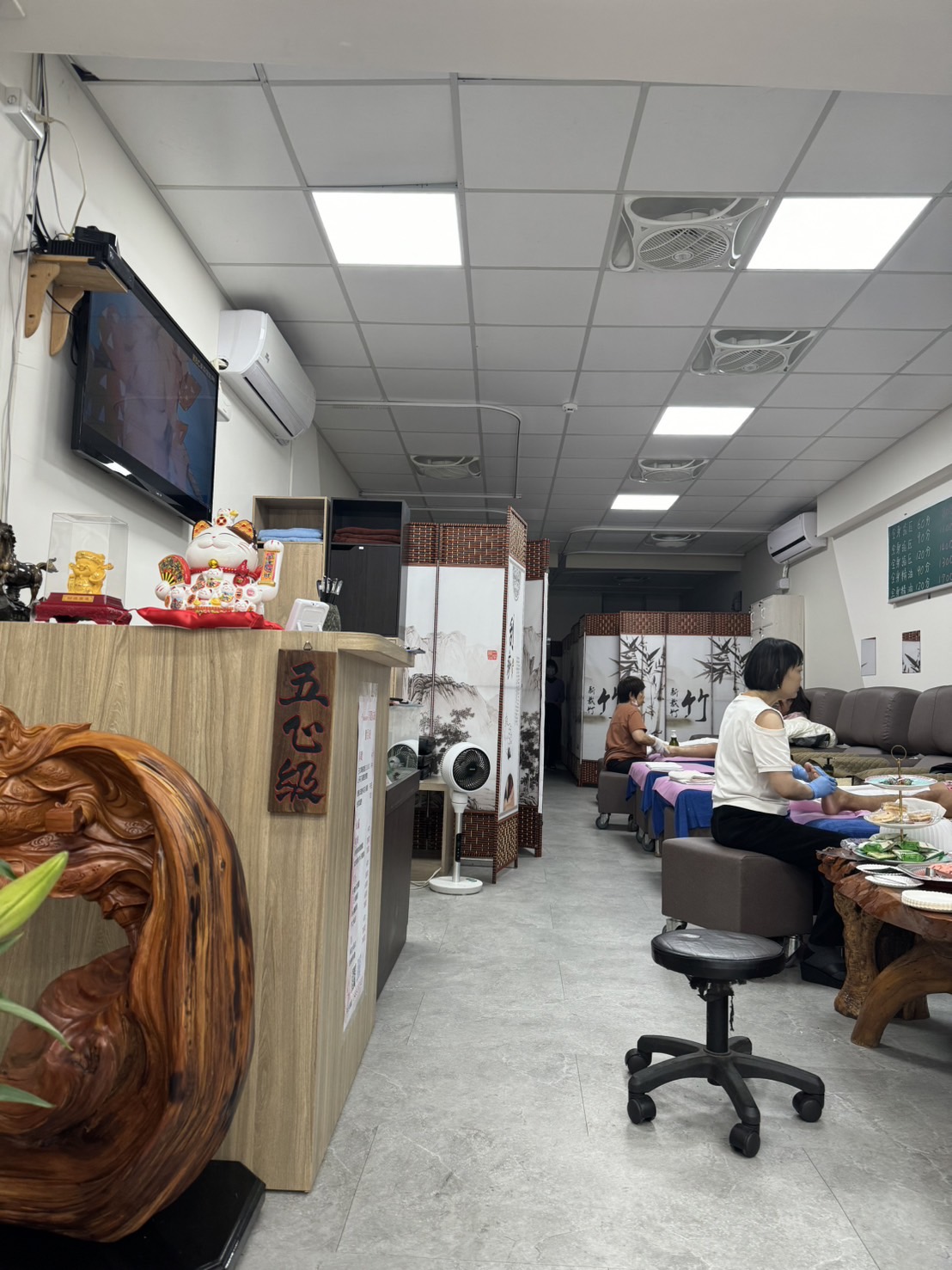 五心級足體養生館新莊按摩環境照