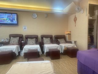 香格里拉足體館 西門