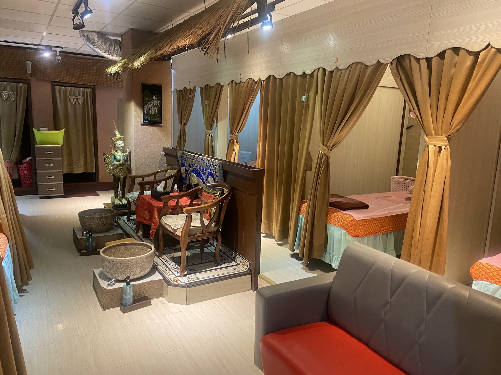 新泰屋泰式養生館環境照