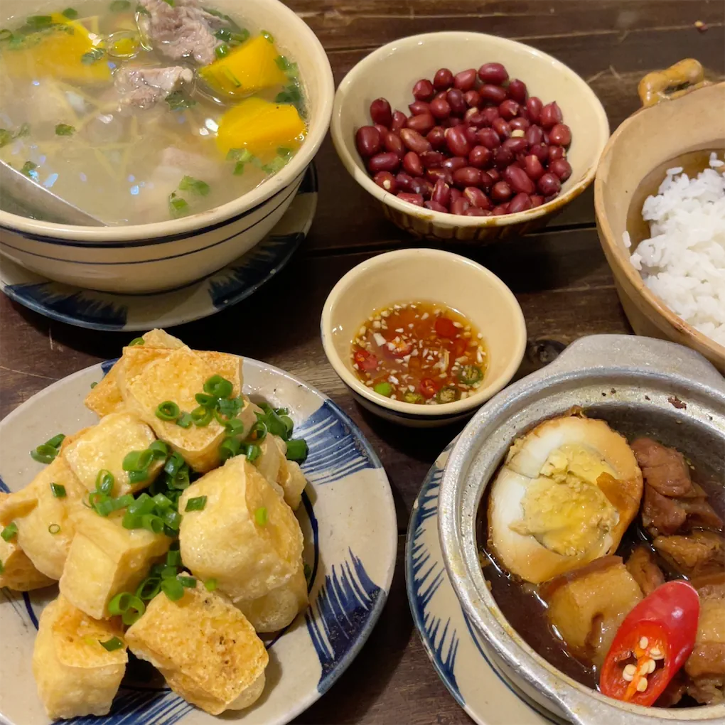 Xới Cơm - Tiệm ăn gia đình