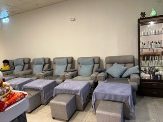 岳峰足體養生館